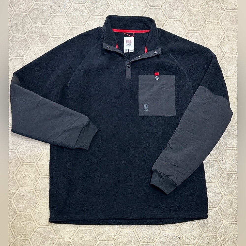 Men’s XL TOPO DESIGNS Black Fleece Technical Hybrid Pullover Sweater Jacket